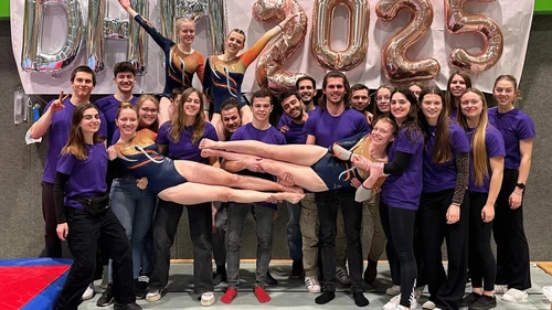 Gruppenbild der Teilnehmenden an der DHM Gerätturnen 2025