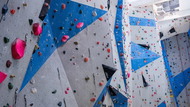 Kletterwand.